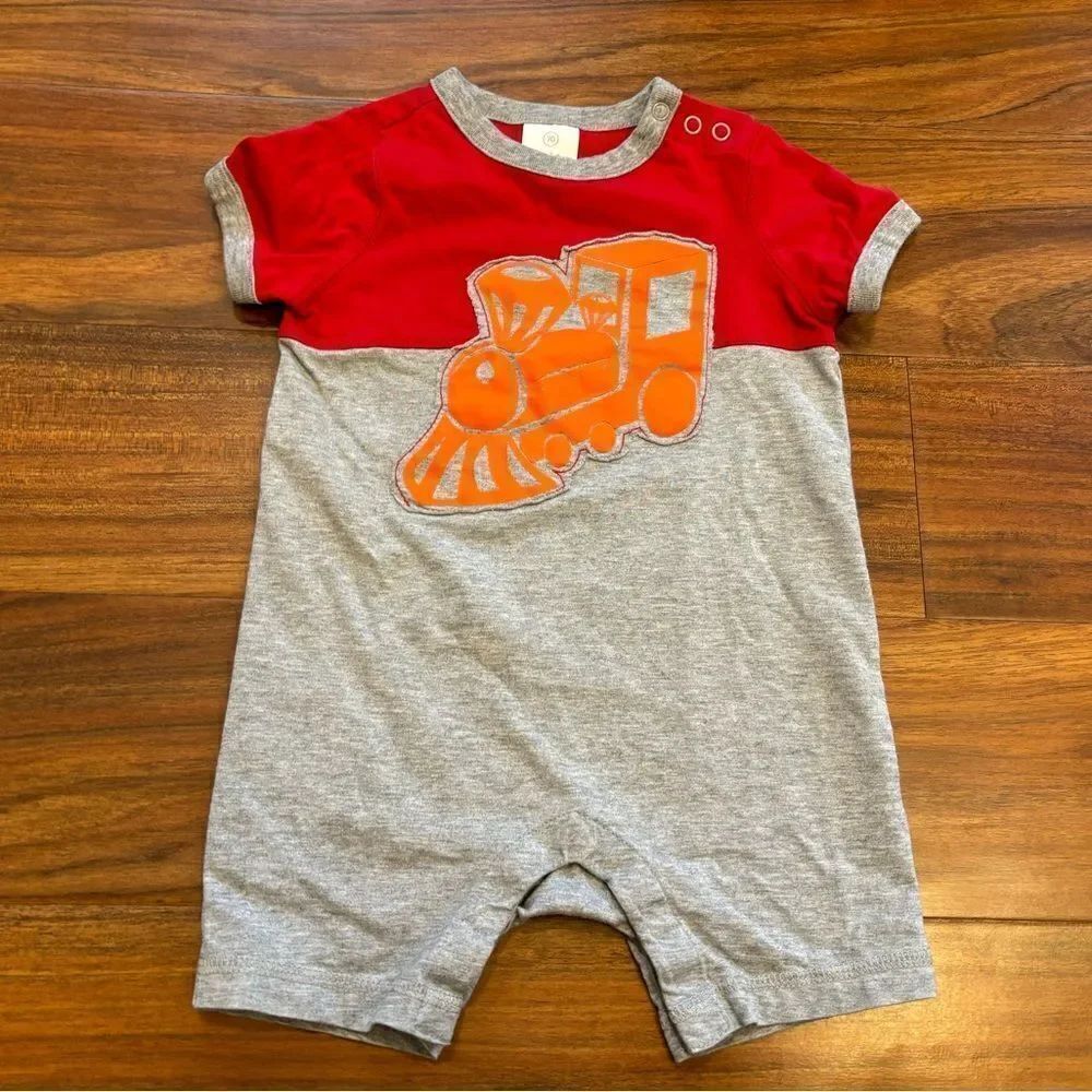 Hanna Andersson grey/red train short sleeve romper
